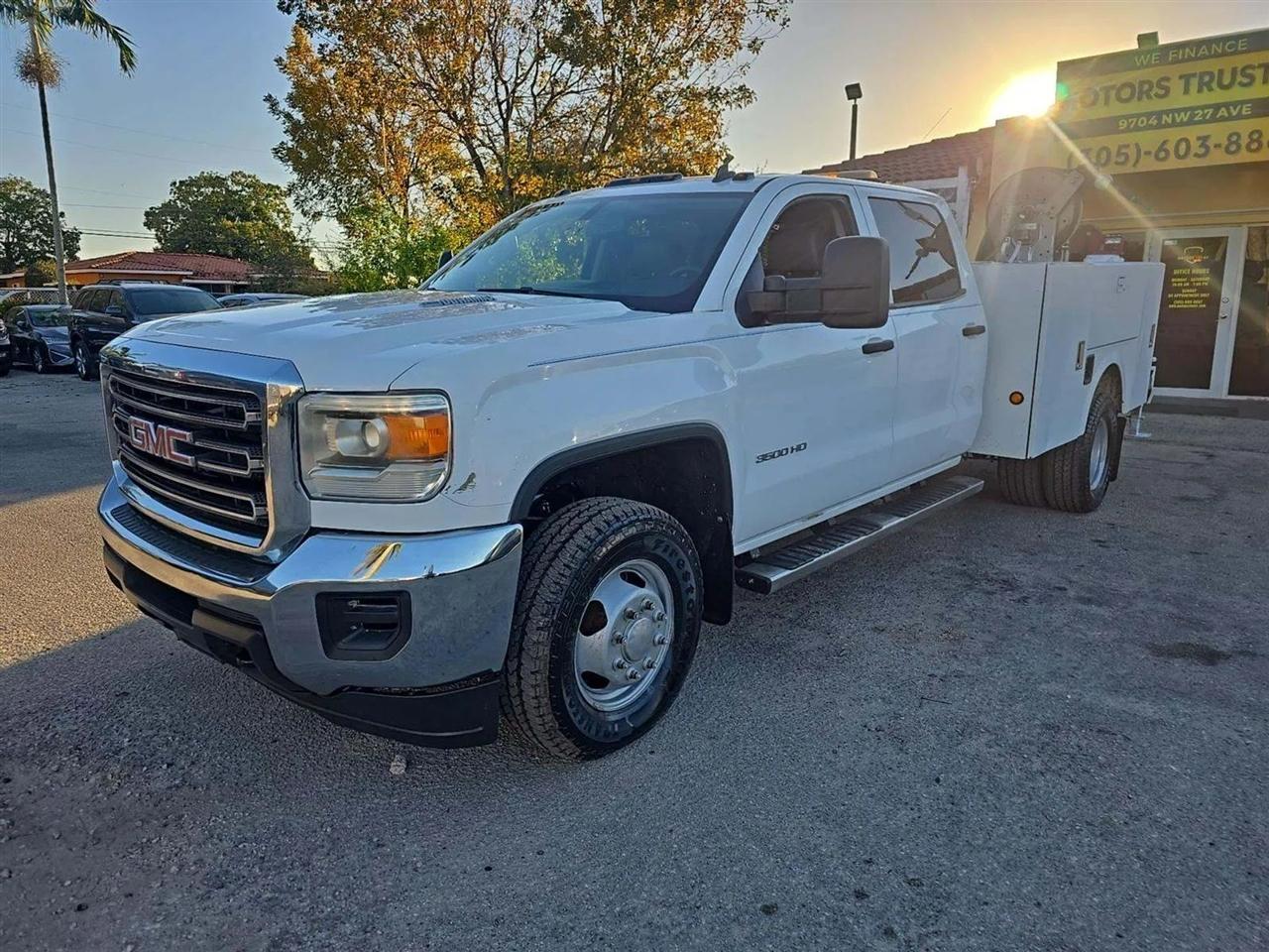 gmc sierra 3500 2015 1GT421C81FF128336 image gmc sierra 3500 2015 1GT421C81FF128336 image